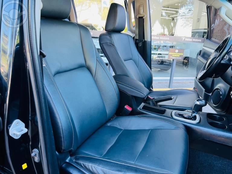 TOYOTA - HILUX 2.8 SRV 4X4 CD 16V DIESEL 4P AUTOMÁTICO - 2020/2020 - PRETA - R$ 197.900,00