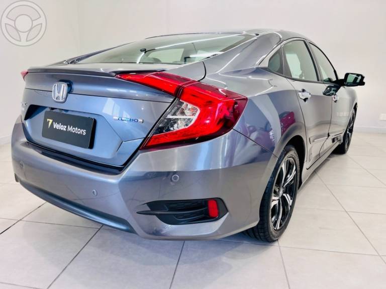 HONDA - CIVIC 1.5 16V TURBO TOURING 4P CVT - 2017/2017 - CINZA - R$ 124.900,00