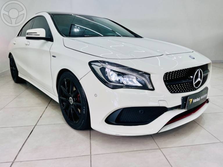 MERCEDES-BENZ - CLA 250 2.0 SPORT 16V TURBO 4P AUTOMÁTICO - 2017/2018 - BRANCA - R$ 184.990,00