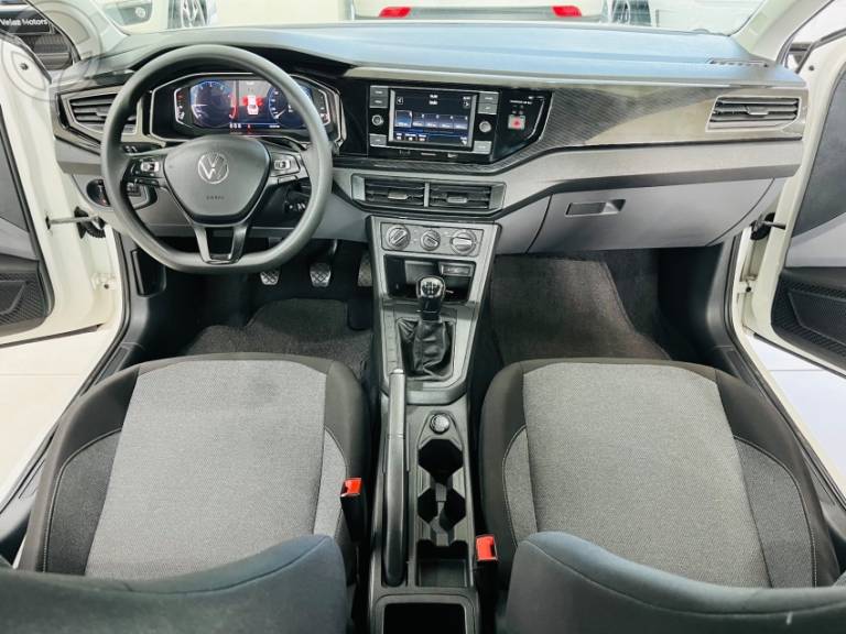 VOLKSWAGEN - VIRTUS 1.0 TSI SENSE 4P MANUAL - 2023/2024 - BRANCA - R$ 94.990,00