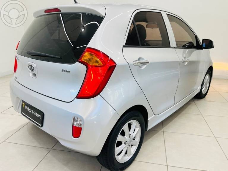 KIA MOTORS - PICANTO 1.0 EX4 12V FLEX 4P MANUAL - 2012/2012 - PRATA - R$ 37.990,00